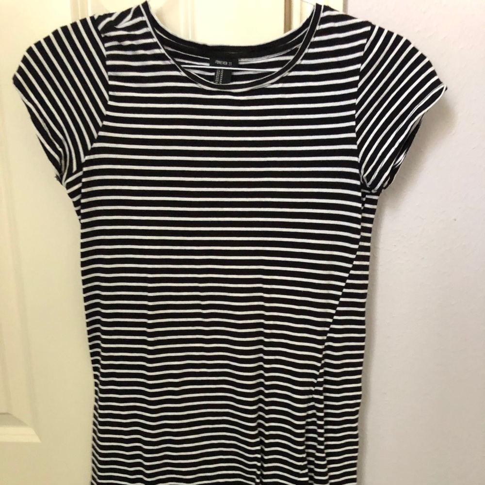 Forever 21 T-Shirt Dress